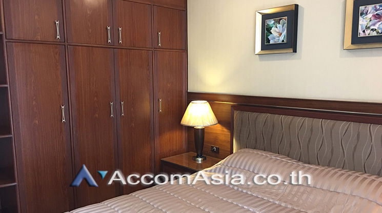 รูป 🔼🔽 AccomA 📩 Classic condo with dark wood tones and cozy charm (1518239) - รูปที่ 7/8
