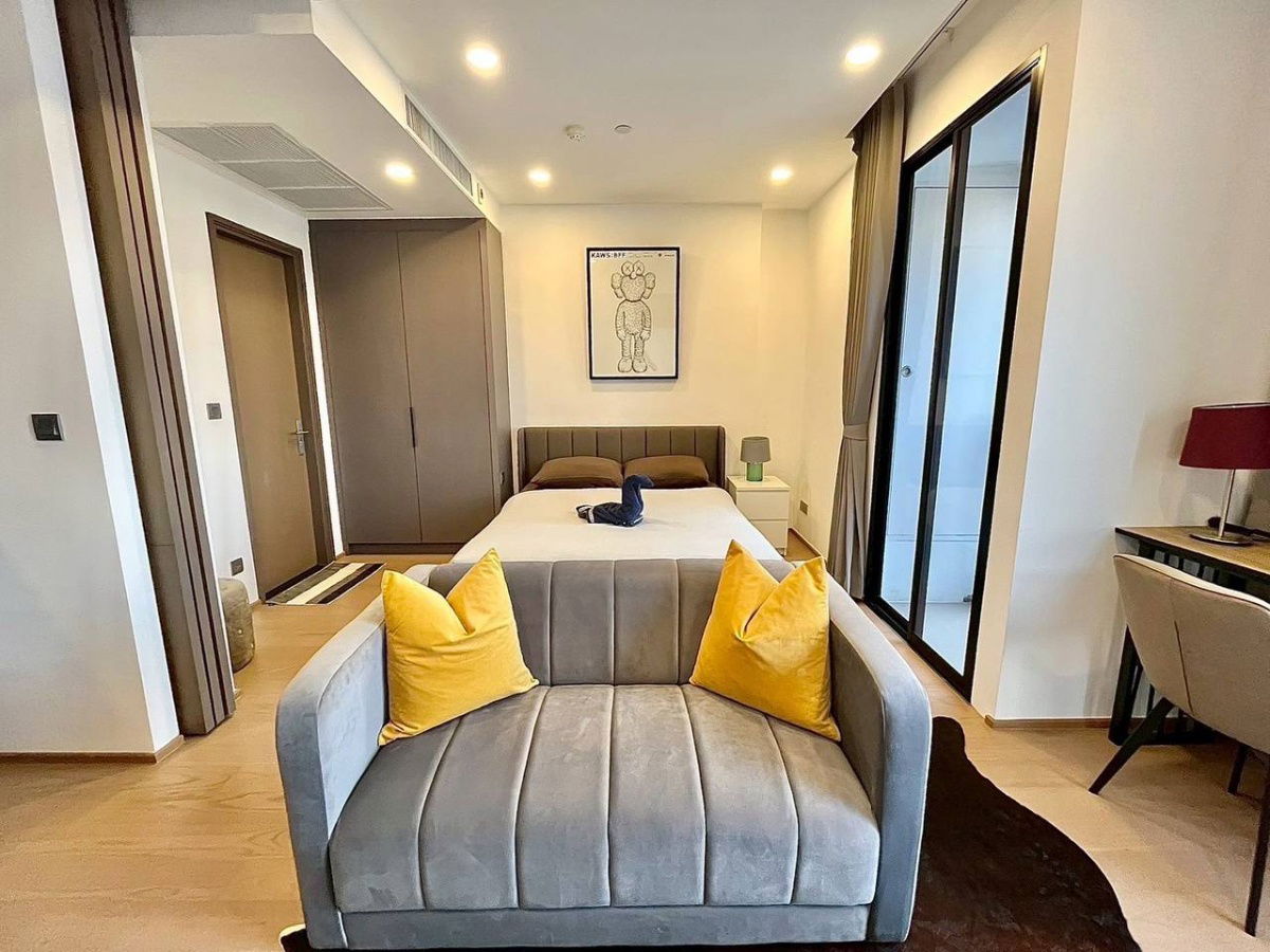 รูป Ashton Chula Silom【𝐒𝐄𝐋𝐋 & 𝐑𝐄𝐍𝐓】🔥ดาร์กโทนหรูหราแบบเรียบแพง เหมาะกับคนเมืองมีสไตล์🔥  ติดต่อไลน์ไอดี: @hacondo - รูปที่ 3/10