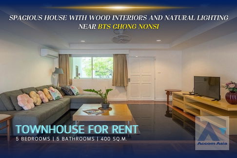 🔼🔽 AccomA 📩  Spacious house with light wood interiors and natural lighting in Sathorn (AA20501)