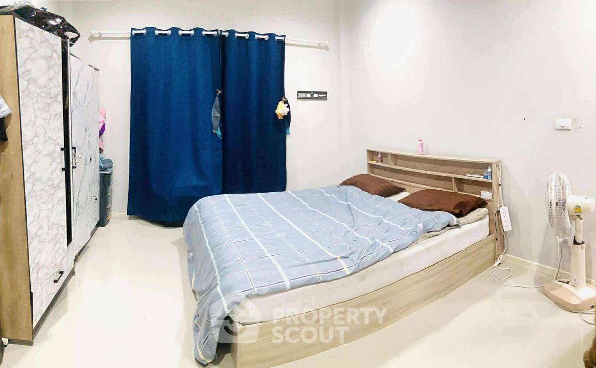 รูป ทาวน์เฮาท์ 2-ห้องนอน ใกล้ พัทยาตะวันออก (ID 2226119) - รูปที่ 9/12