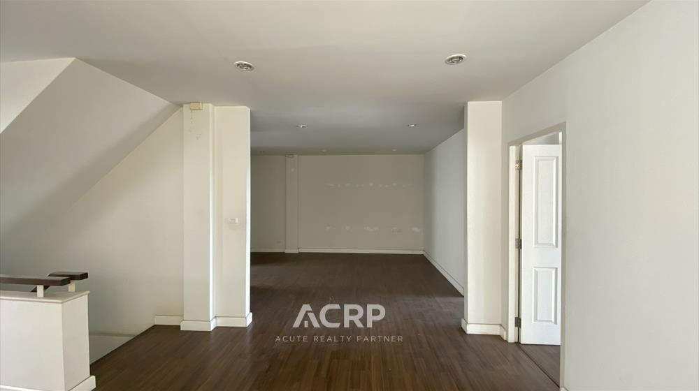 picture Shophouse for sale, 2 booths, Town Plus Pracha Uthit, quality from Sansiri, good location - 7/20
