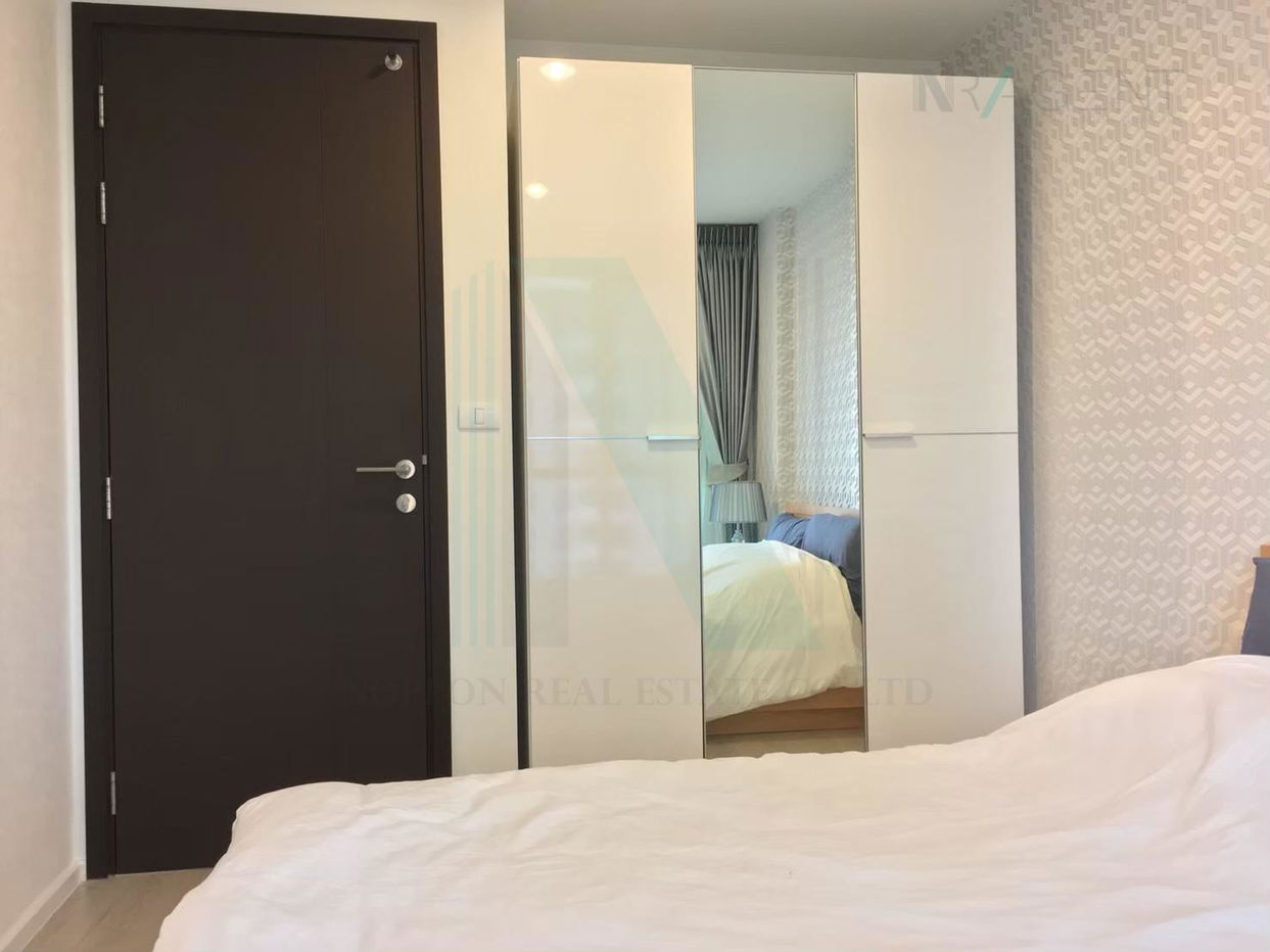 picture 🎉 For Sell Condo RHYTHM  SATHORN - NARATHIWAS Building 1, Floor 26,1 bed room, Room size 33 sqm - 4/8