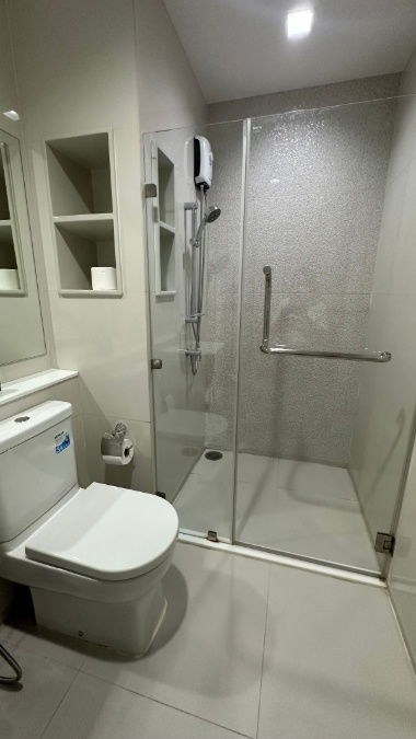 picture FOR RENT  :  E000209  :   ( Life Sukhumvit 62 ) - 9/10