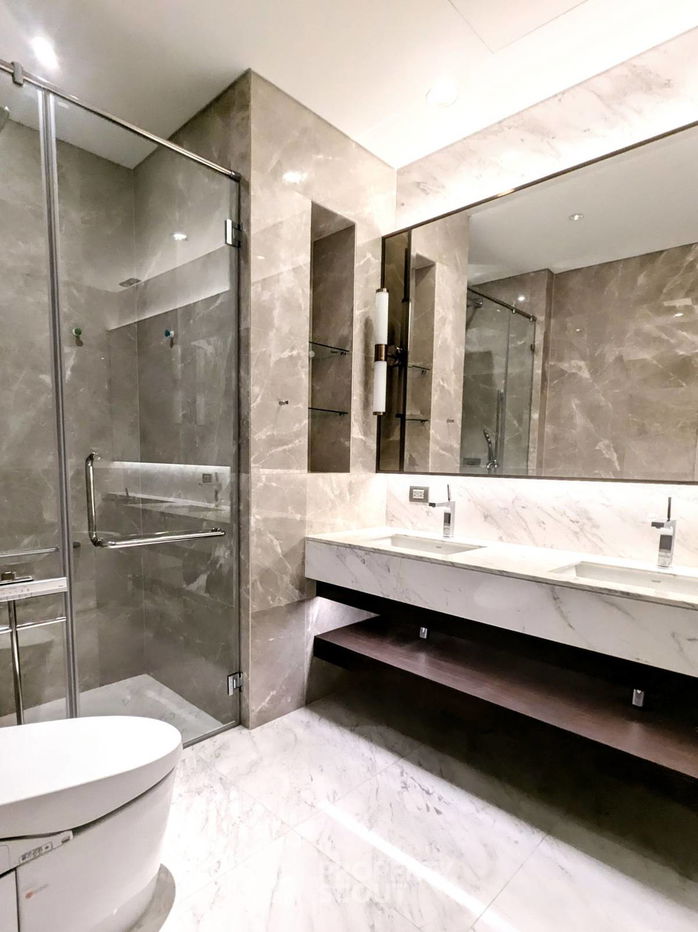 picture 3-BR Condo at Sindhorn Residence near BTS Ratchadamri (ID 1779156) - 7/9