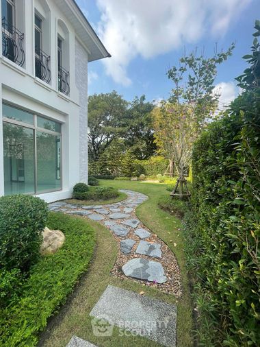 5-bed house for sale, 694 sqm, 207 sq wah, Perfect Place Rama 9 - Krungthepkreetha