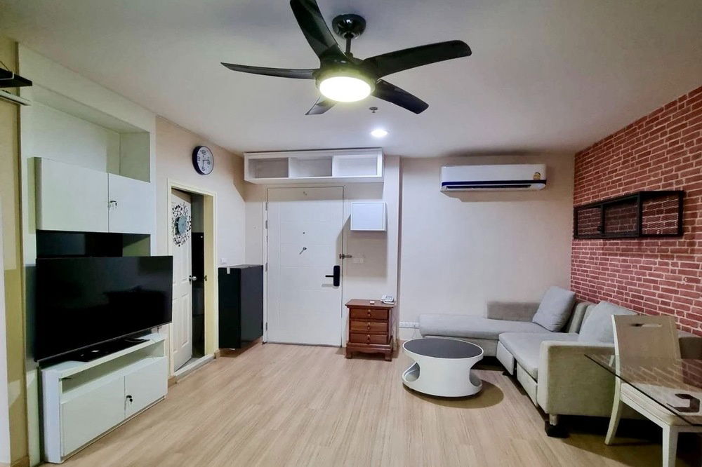 รูป !!! ขายด่วน !!!  : ไลฟ์ แอท ลาดพร้าว 18  : 1 ห้องนอน ขนาด 35 ตร.ม. ราคา 3,500,000 บาท สนใจติดต่อ หมิว 064-2698033 - รูปที่ 1/12