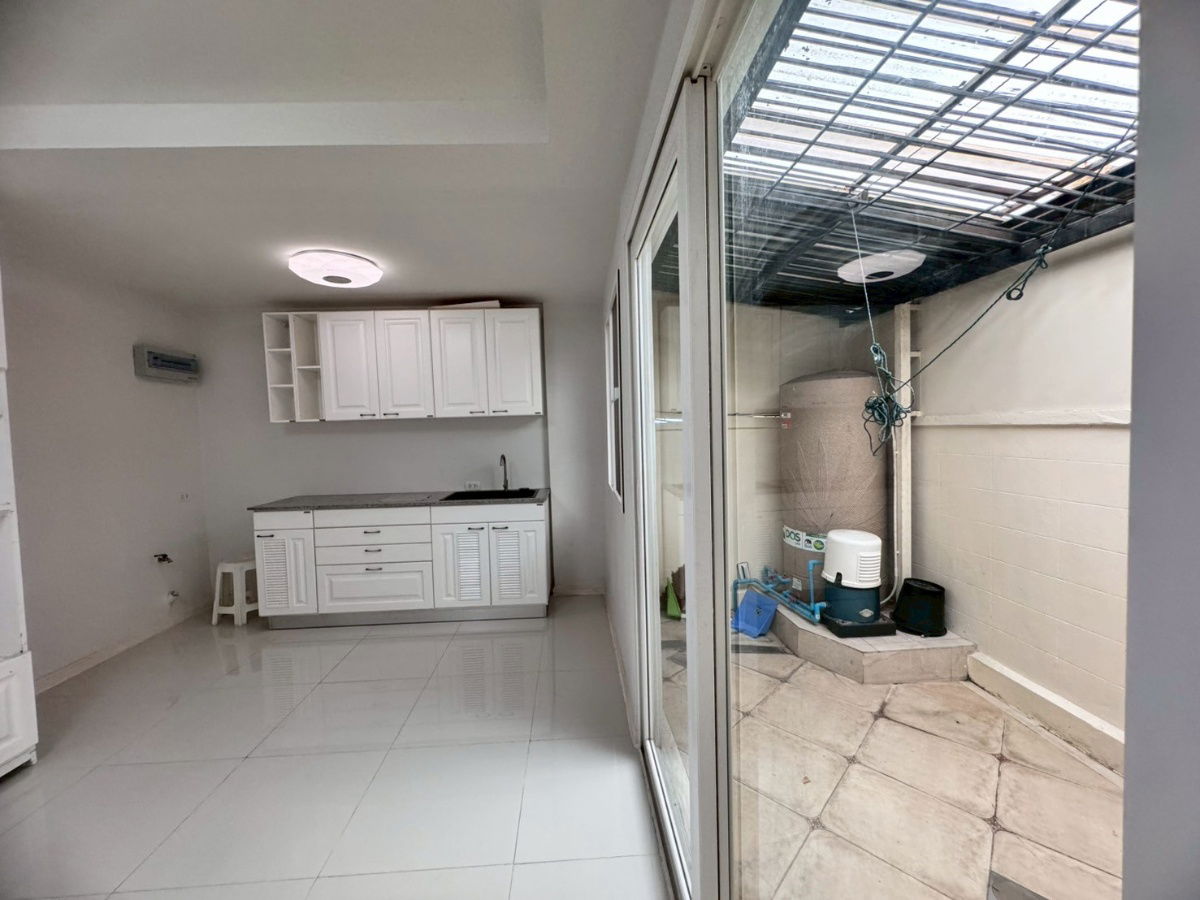 picture Urgent sale, Supalai Suan Luang Rama 9 Village, very new condition, only 4.1 million -668 - 6/13