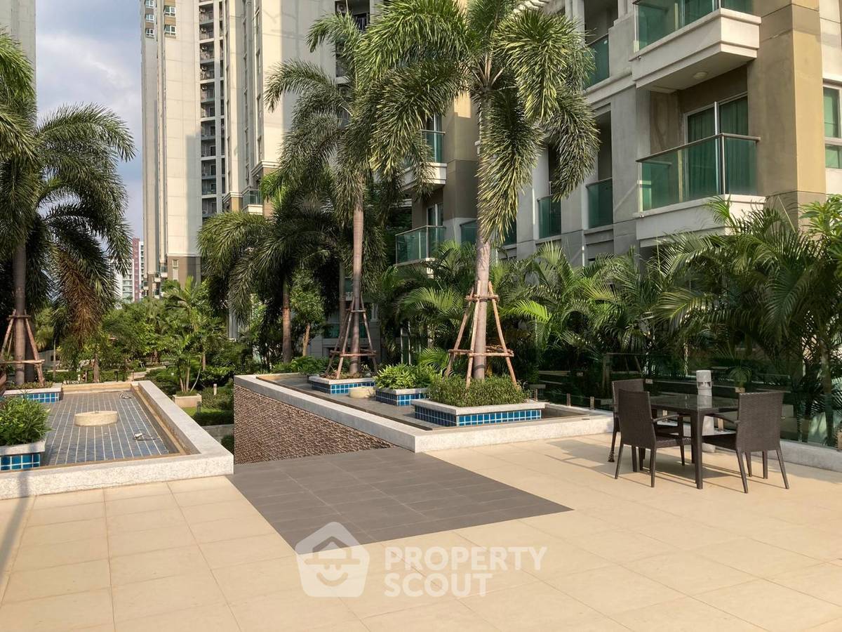 picture 3-BR Condo at Belle Grand Rama 9 near MRT Phra Ram 9 (ID 882325) - 6/13