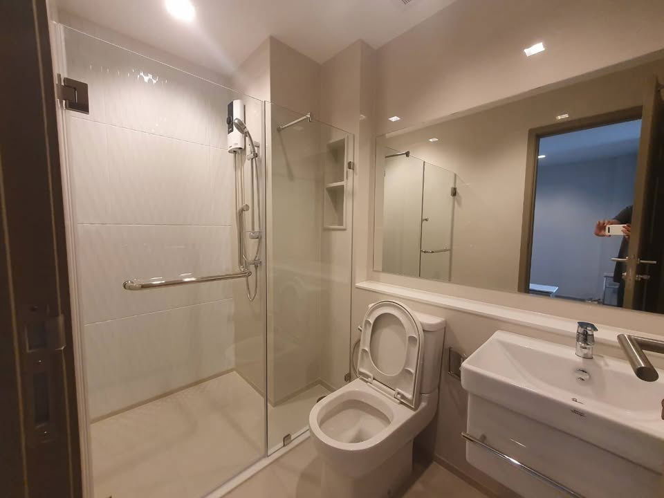 picture For rent Life Asoke – Rama 9 Near SWU, MRT Rama 9, ARL Makkasan Fully furnished, city view, ready to move in ID: @951qfbfi - 8/11