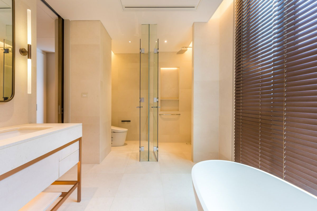 picture For rent condo Baan Sindhorn  2 Bed Room ( S03-2010) - 3/58