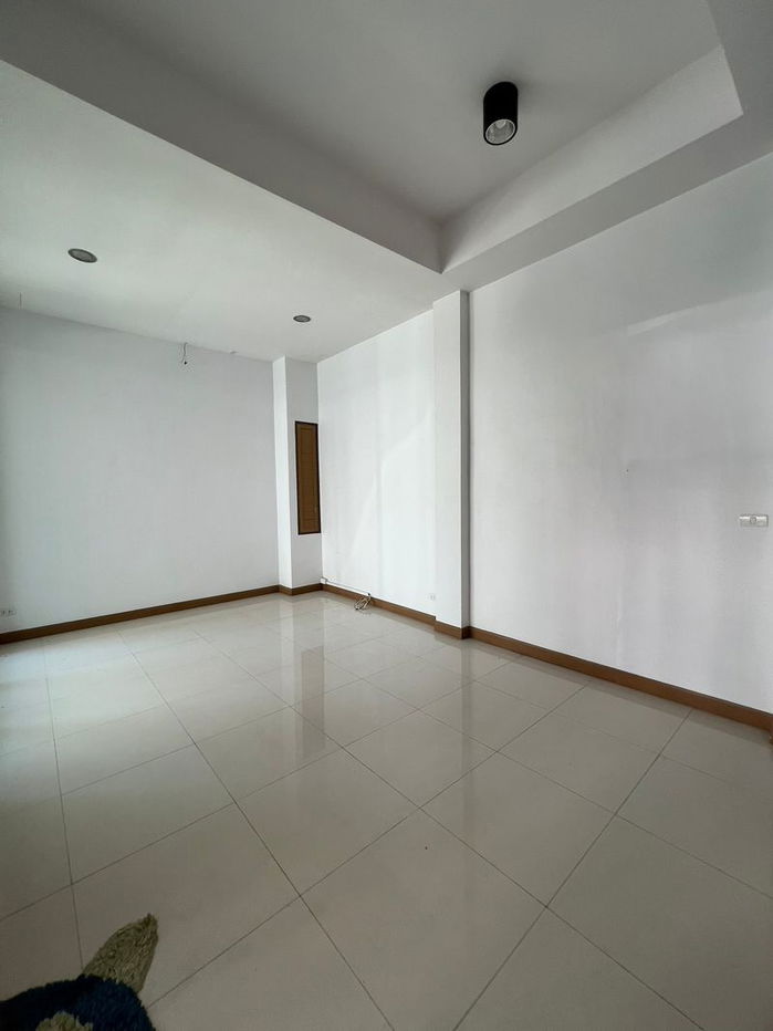 รูป บ้านเดี่ยว  ซอย นาคนิวาส 14 ลาดพร้าว โชคชัย 4 mrt ลาดพร้าว 71 ใกล้ เซ็นทรัล อีสต์วิลล์ - รูปที่ 7/16