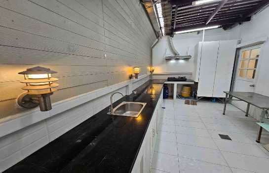 รูป ให้ เช่า ทาวน์โฮม 5 ห้องนอน Banklangkrung Grande Vienna Rama 3 รีโนเวทใหม่ เหมาะทำโฮมออฟฟิศขนาดใหญ่ และครอบครัวใหญ่ - รูปที่ 3/12