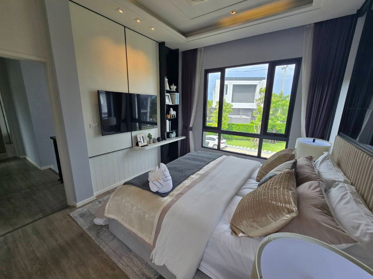 รูป ให้เช่าบ้าน Grande Pleno สุขุมวิท-บางนา เฟอร์ครบ ตกแต่ง Classic Luxury - รูปที่ 5/24