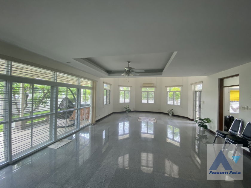 รูป 🔼🔽 AccomA 📩 Private Swimming Pool 4 BR House in Bang Na (AA20243) - รูปที่ 7/20
