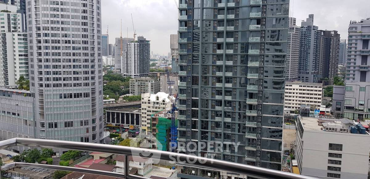 picture 3-BR Condo at Top View Tower Condominium near BTS Thong Lor (ID 562830) - 14/16