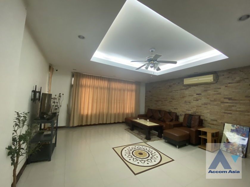 รูป 🔼🔽 AccomA 📩 Private Swimming Pool 4 BR House in Bang Na (AA20243) - รูปที่ 10/20