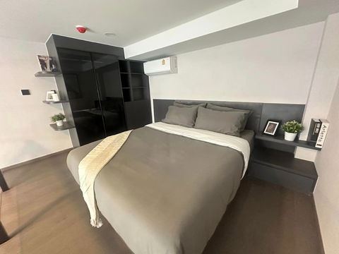 Park Origin Chula Samyan【𝐑𝐄𝐍𝐓】🔥 This room is fully furnished, cafe feeling + cozy built-in 🔥  Contact Line ID: @hacondo
