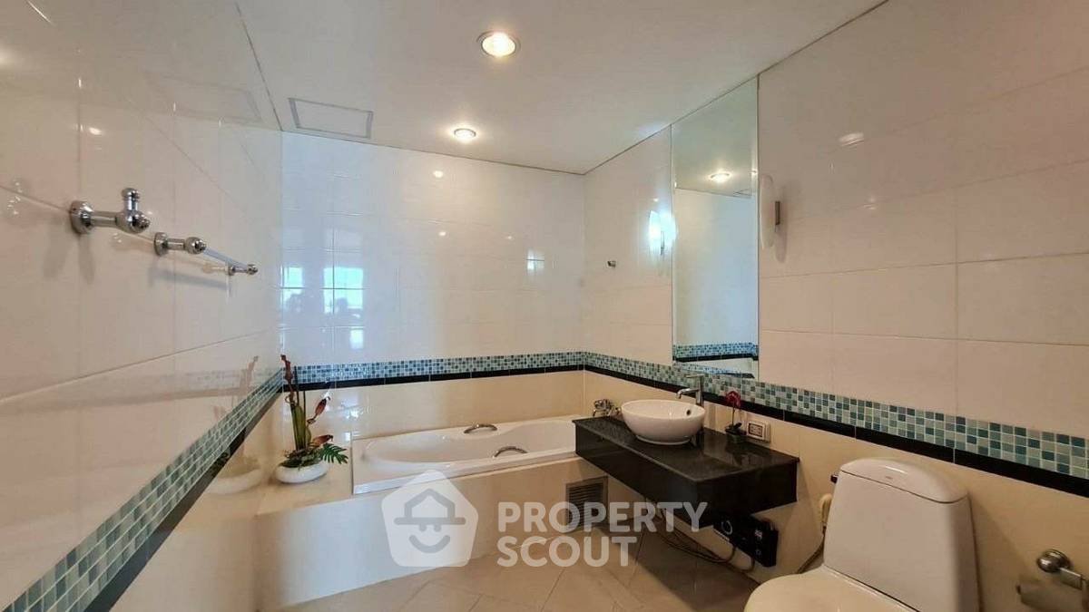 รูป คอนโด 3-ห้องนอน ที่ ซิตี้ สมาร์ท สุขุมวิท18 ใกล้ BTS อโศก (ID 1815957) - รูปที่ 16/18