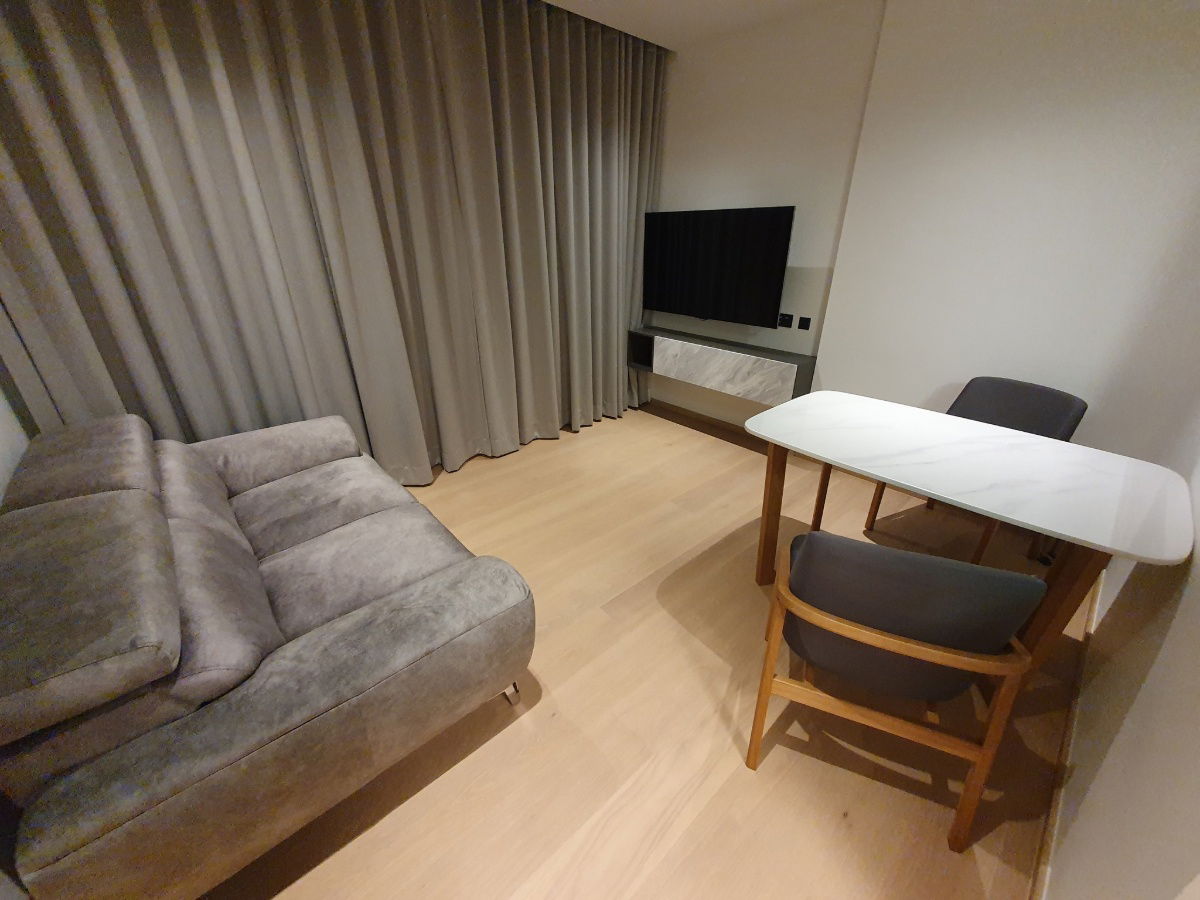 picture 🌿 WS1737 [For rent] Chalermnit Art De Maison ThonglorLuxury Living 💸 Rental price 49,000 baht/month 📍 BTS Thonglor - 2/9