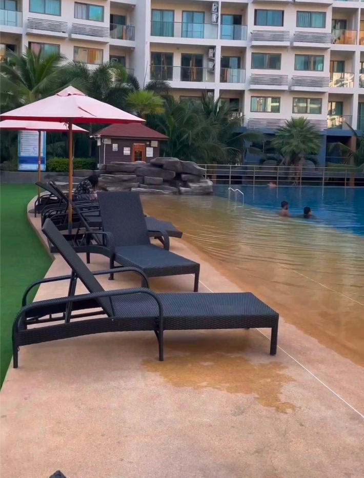 picture  modern condo, New and fully furnished in discount  - 2/9