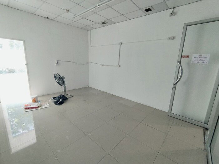 รูป 💥รหัส SPKR010004💥 📢📢For Rent Supalai Park Khaerai - Ngamwongwan (Shop 22 ตร.ม/10000) ชั้น 1 ทำเลดี ใกล้ห้าง,ศูนย์ราชการ, MRT📞 087-4496994 เฟิร์ส - รูปที่ 1/10