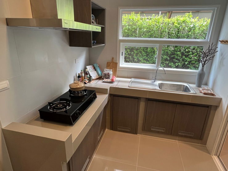 รูป 💥ขายบ้านพร้อมเข้าอยู่ ตบแต่งเฟอร์นิเจอร์ครบ สไตล์ญี่ปุ่น🏘️🇯🇵 ราคาพิเศษ 6.99 ลบ.🛏️🎏 - รูปที่ 10/30