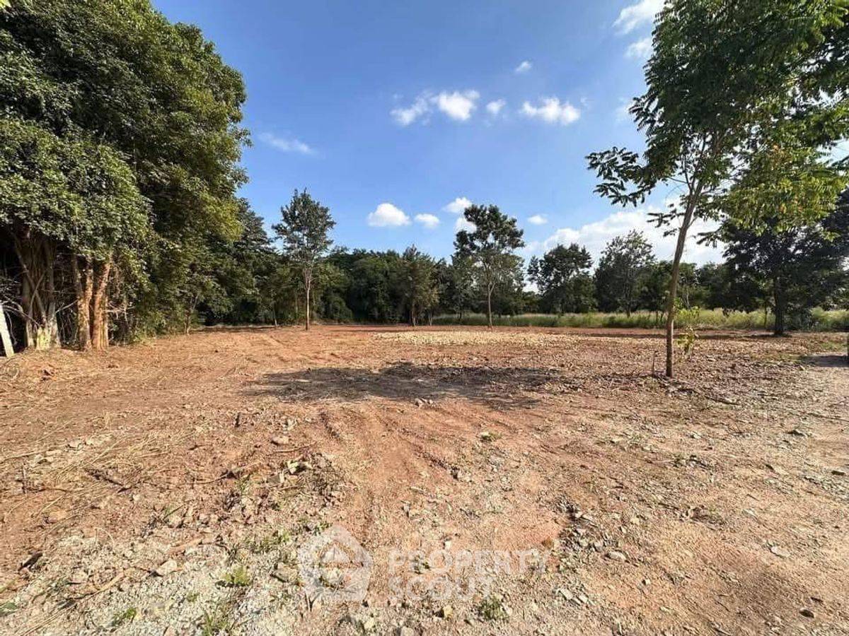 picture 3,404 m² Land for Sale in Bang Phra (ID 2227510) - 2/3