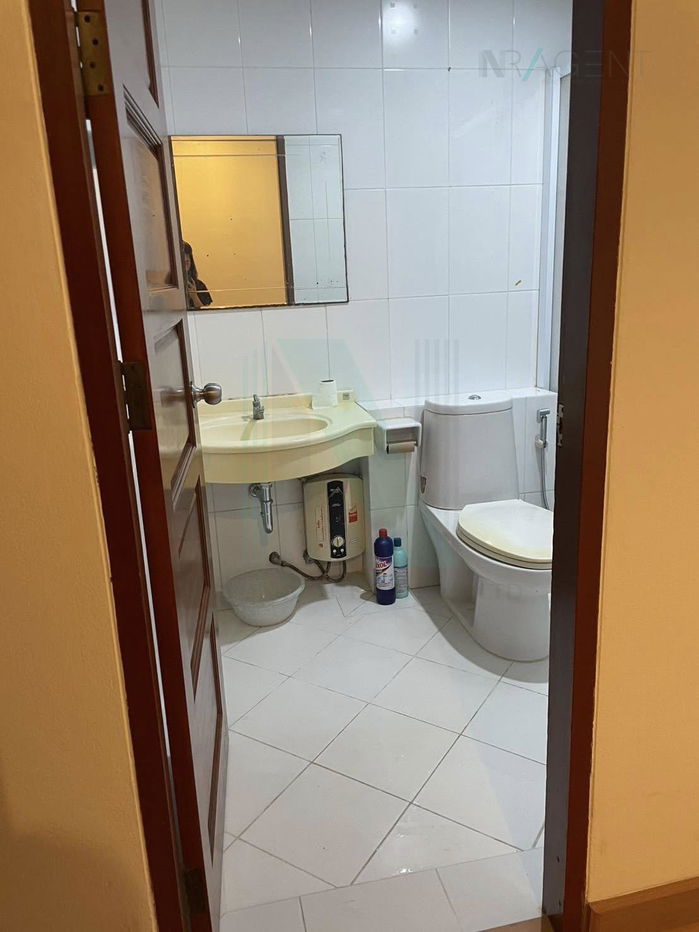 รูป ขายคอนโด บ้านกลางกรุงรีสอร์ท รัชดา ซอย7 อาคาร B1 ชั้น 3 1 ห้องนอน ขนาด 35 ตรม ใกล้ สถาบันสอนดนตรีไทยมันตร - รูปที่ 4/8