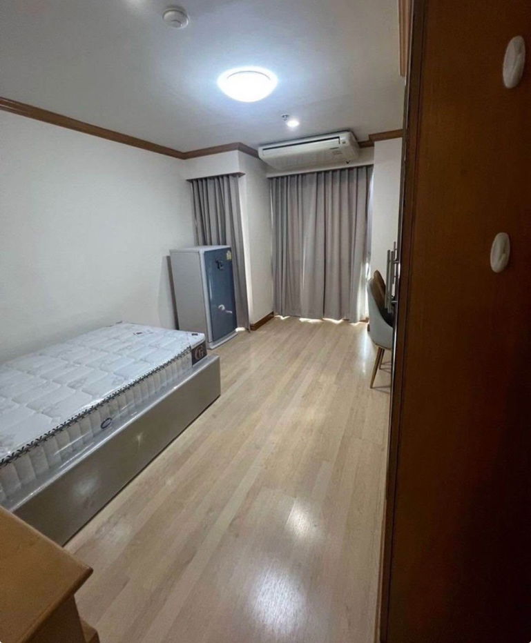 picture  Silom                       Suite  - 6/15
