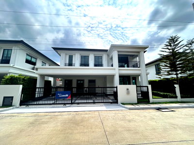 บ้านเดี่ยว สายไหม 58/1 : โครงการเศรษฐสิริ พหลโยธิน-สายไหม แปลงหน้าโครงการ ดีลราคาดีที่สุดในตอนนี้
