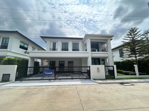  Setthasiri Phahon Yothin-Sai Mai project, the project frontage, the best price deal right now