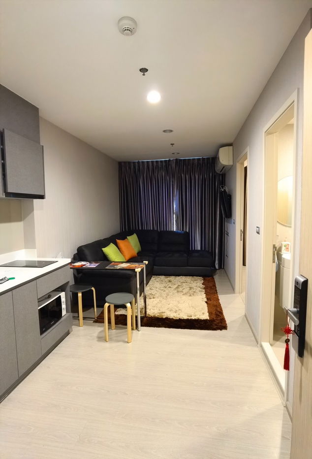 picture Rhythm Asoke II | Near MRT Rama 9 - 1/12