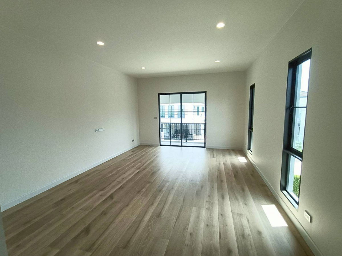 รูป แปลงสวย ที่ดินเยอะ บ้านเลขที่ปัง 168/68 ใกล้สวนเพียง 20 ก้าวเท่านั้น เศรษฐสิริ ราชพฤกษ์-นครอินทร์ - รูปที่ 6/19