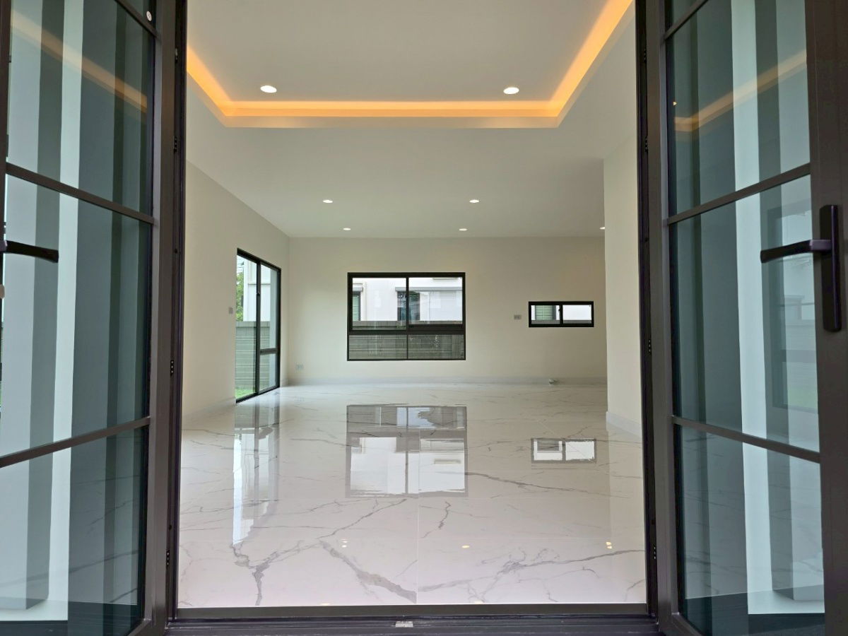 รูป บ้านเดี่ยว ฟังก์ชั่นครบ พร้อม Solar cell บนที่ดินใหญ่  - รูปที่ 33/38