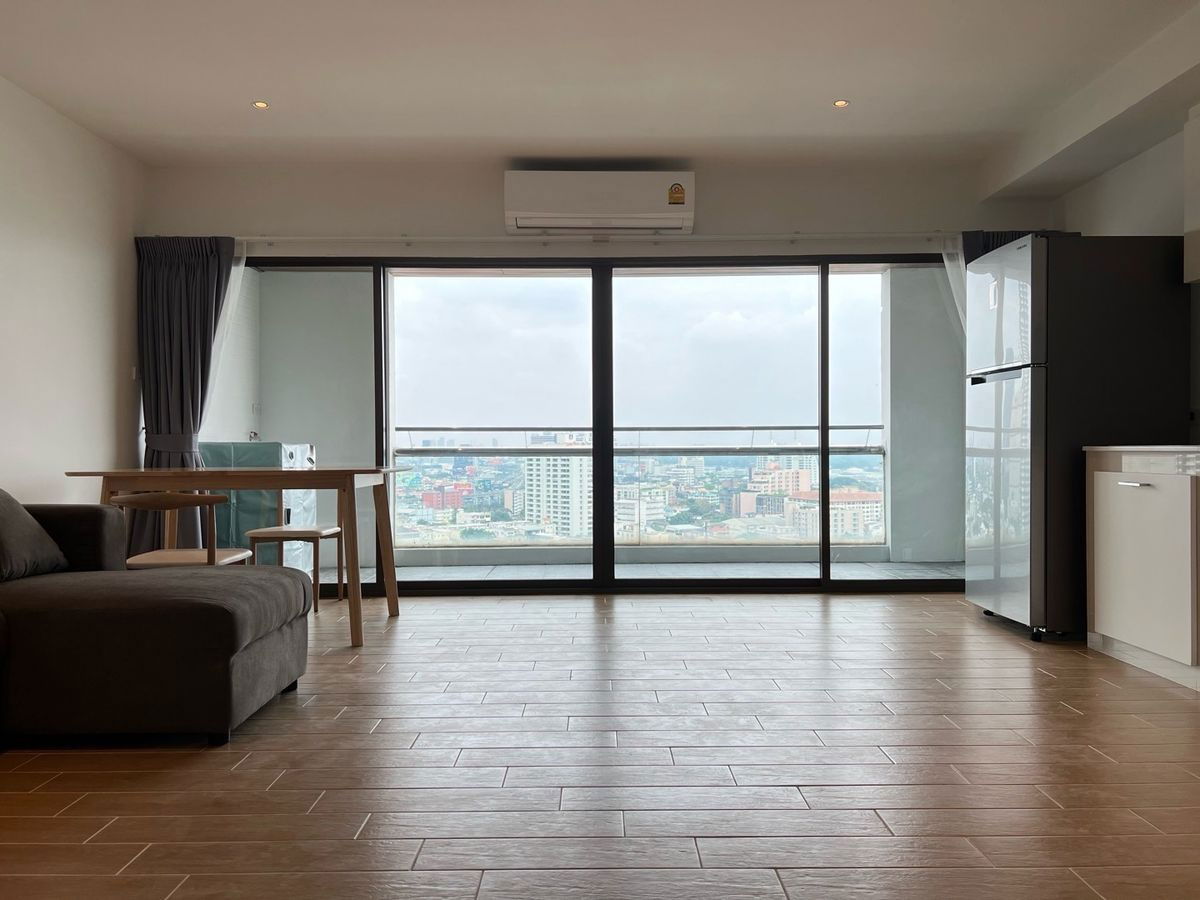 picture Code: KJ7888  for rent The Natural Place Suite // Line ID: @kjcondo (with @) // - 3/15