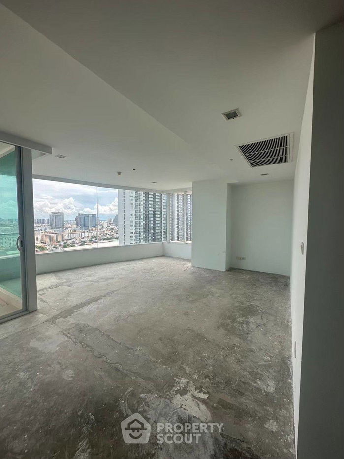 picture 3-BR Condo at My Resort @ River near MRT Bang Phlat (ID 2046683) - 3/13