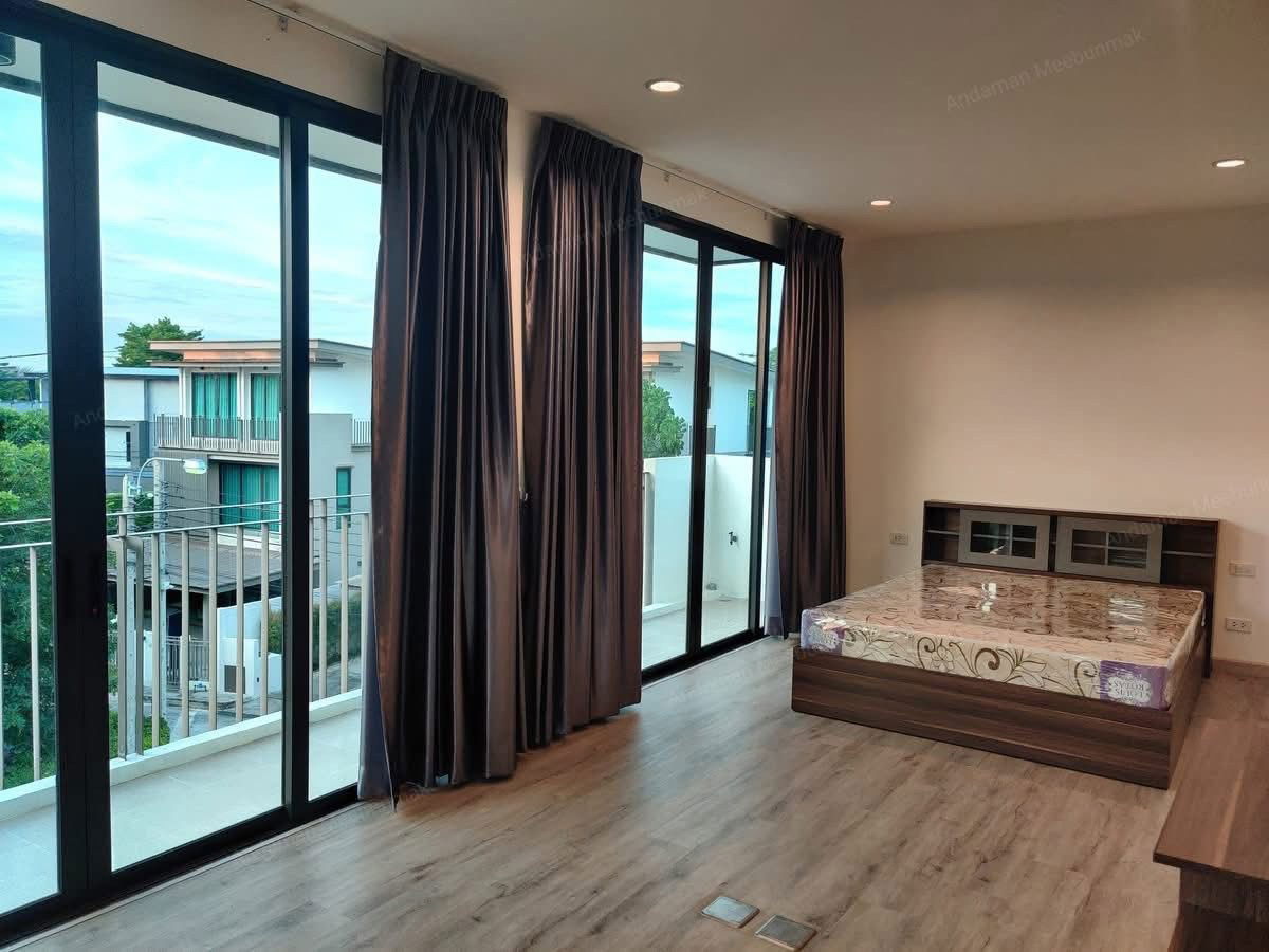 picture P0189 Urgent Sale! 3-Storey Home in Aq Arbor Pattanakarn - 3/17