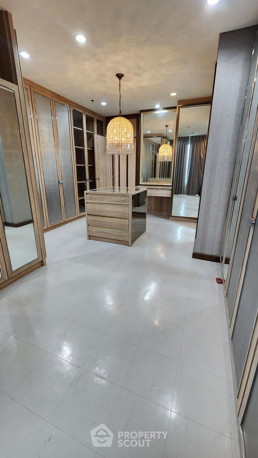 รูป คอนโด 3-ห้องนอน ที่ วิลล่า อโศก ใกล้ MRT เพชรบุรี (ID 2228326) - รูปที่ 4/10