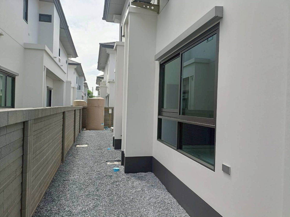 รูป บ้านเดี่ยว 4ห้องนอน 4ห้องน้ำ ใกล้คลับเฮ้าส์ - รูปที่ 10/17