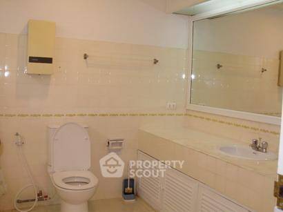 picture 2-BR Condo at Tai Ping Towers Sukhumvit 63 near ARL Ramkhamhaeng (ID 514993) - 6/10