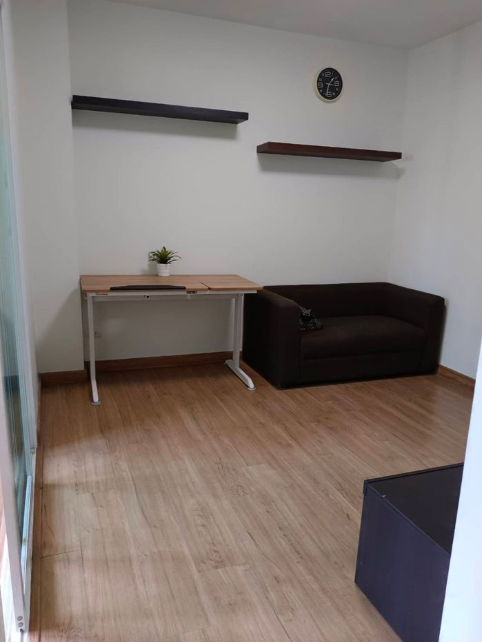 picture Fully furnished room for rent , near ARL and MRT Huamak station - 1/9