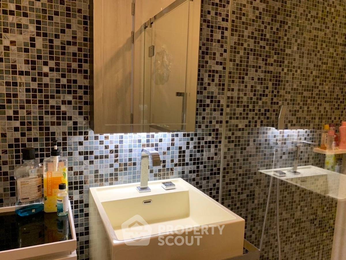 picture 1-BR Condo at 333 Riverside near MRT Bang Pho (ID 2228917) - 9/11