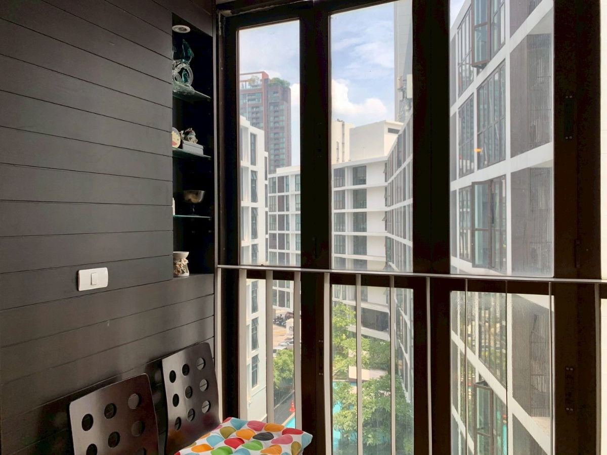 รูป คอนโดใจกลางลาดพร้าว Ideo ลาดพร้าว 17 แต่งครบ Built-in ทั้งห้อง วิวสระว่ายน้ำ โล่ง ไม่ชนใคร! - รูปที่ 5/17