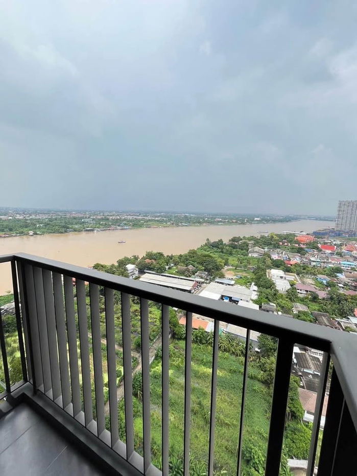 picture For rent !! The Politan Aqua **11K. per month**  30 sq.m.  1Bed 1Bath  22nd Floor - 12/13