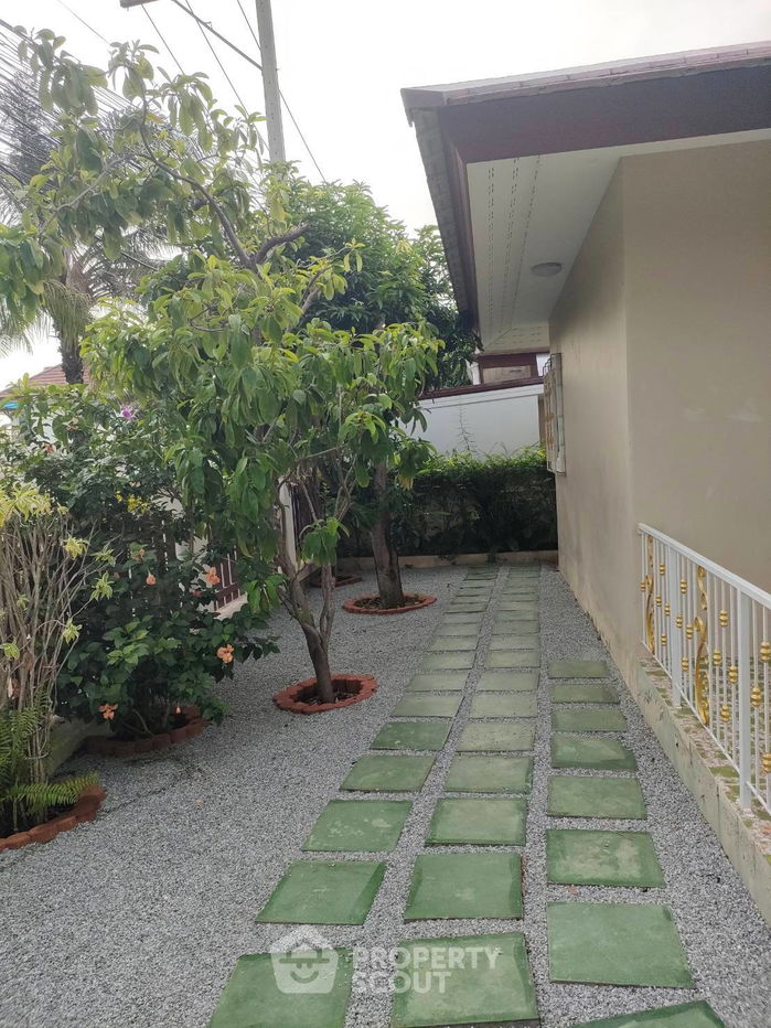 รูป บ้าน 4-ห้องนอน ที่ ทรอปิคอล วิลเลจ พัทยา 1 ใกล้ พัทยาตะวันออก (ID 1540030) - รูปที่ 10/48