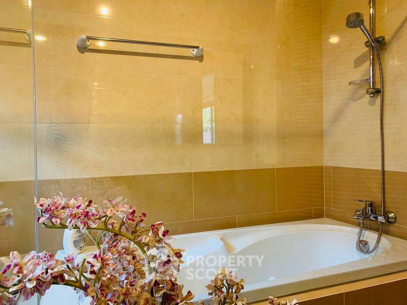 รูป บ้าน 3-ห้องนอน ที่ หมู่บ้านการ์เด้นวิลล์ 1 ใกล้ ห้วยใหญ่ (ID 2229441) - รูปที่ 16/18