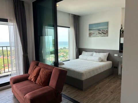 ..Seaview 17floor 10,000 THB 🔥