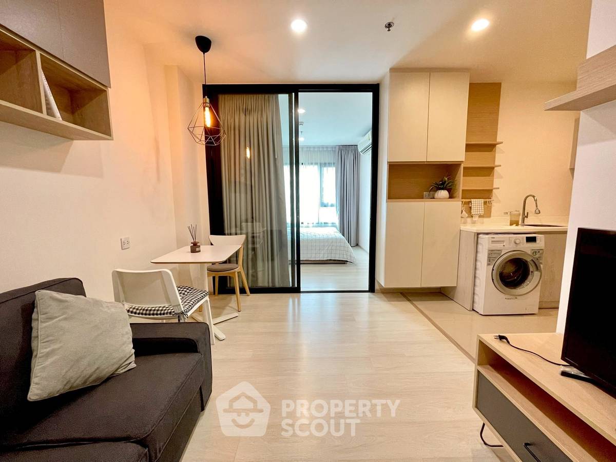 picture 2-BR Condo at Life Asoke near ARL Makkasan (ID 2228802) - 10/10