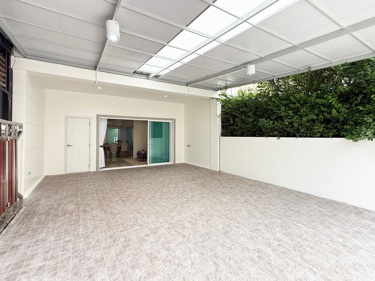 picture 🏡😊 Rent a house, Village Phatthanakan 38, new renovated, beautiful decoration Good location in many ways - 12/13