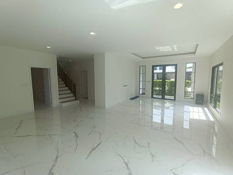 แปลงสวย ที่ดินเยอะ บ้านเลขที่ปัง 168/68 ใกล้สวนเพียง 20 ก้าวเท่านั้น เศรษฐสิริ ราชพฤกษ์-นครอินทร์